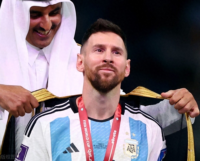 10 BÀI HỌC từ siêu sao bóng đá Messi: Đừng bán đứng bạn bè, không theo đuổi tiền bạc, luôn cho đi mọi thứ - Ảnh 6.