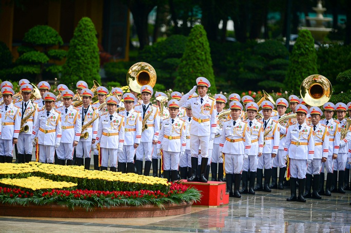 Nghi lễ đón, tiếp nguyên thủ quốc gia thăm cấp nhà nước như thế nào? - Ảnh 1.