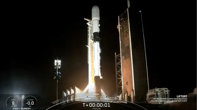 SpaceX phá kỷ lục trong năm 2023 khi phóng vào quỹ đạo 62 lần - Ảnh 1.
