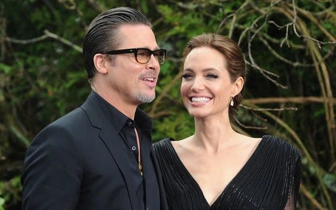 Angelina Jolie và Brad Pitt: Khi yêu vượt mọi chỉ trích, ly hôn tốn gần thập kỷ chưa xong - Ảnh 7.
