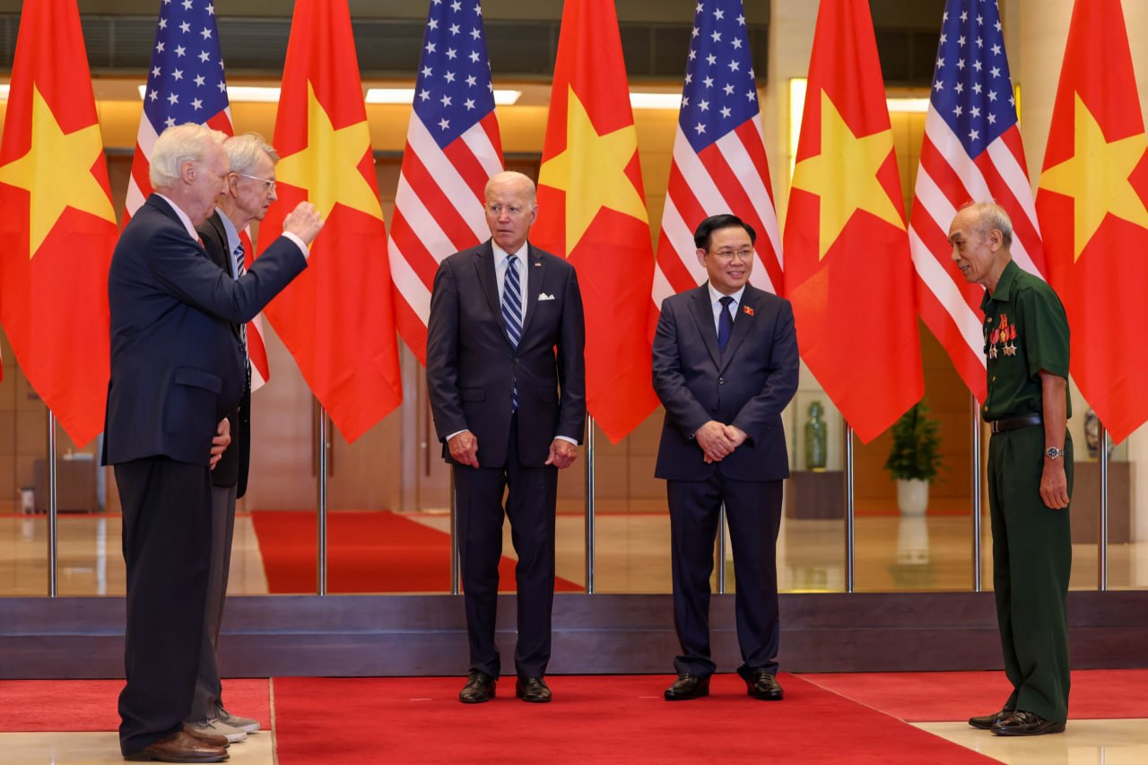 Chủ tịch Quốc hội Vương Đình Huệ hội kiến Tổng thống Mỹ Joe Biden - Ảnh 3.