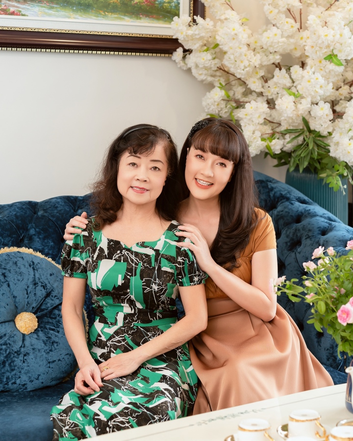 Vân Dung nhắn nhủ: Có chuyện xảy ra, con chỉ muốn về nhà, gục đầu vào lòng mẹ - Ảnh 1.