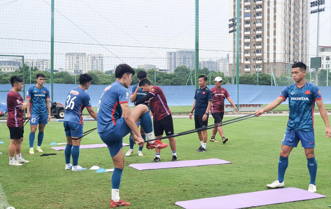 Asiad 19: Olympic Việt Nam khó tiến xa? - Ảnh 1.