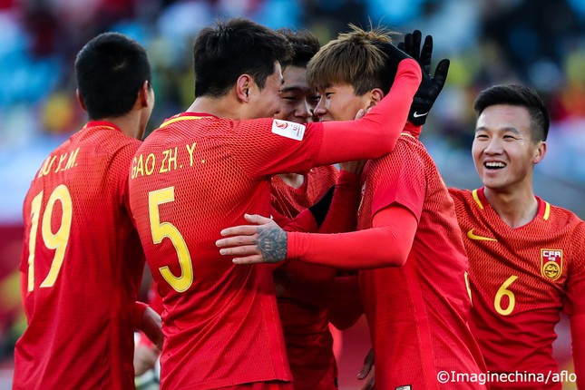 U23 Trung Quốc may mắn được dự vòng chung kết U23 châu Á - Ảnh 1.