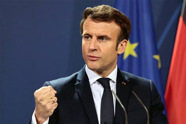 THẾ GIỚI 24H: Đại sứ và các nhà ngoại giao Pháp đang bị bắt làm con tin ở Niger - Ảnh 1.