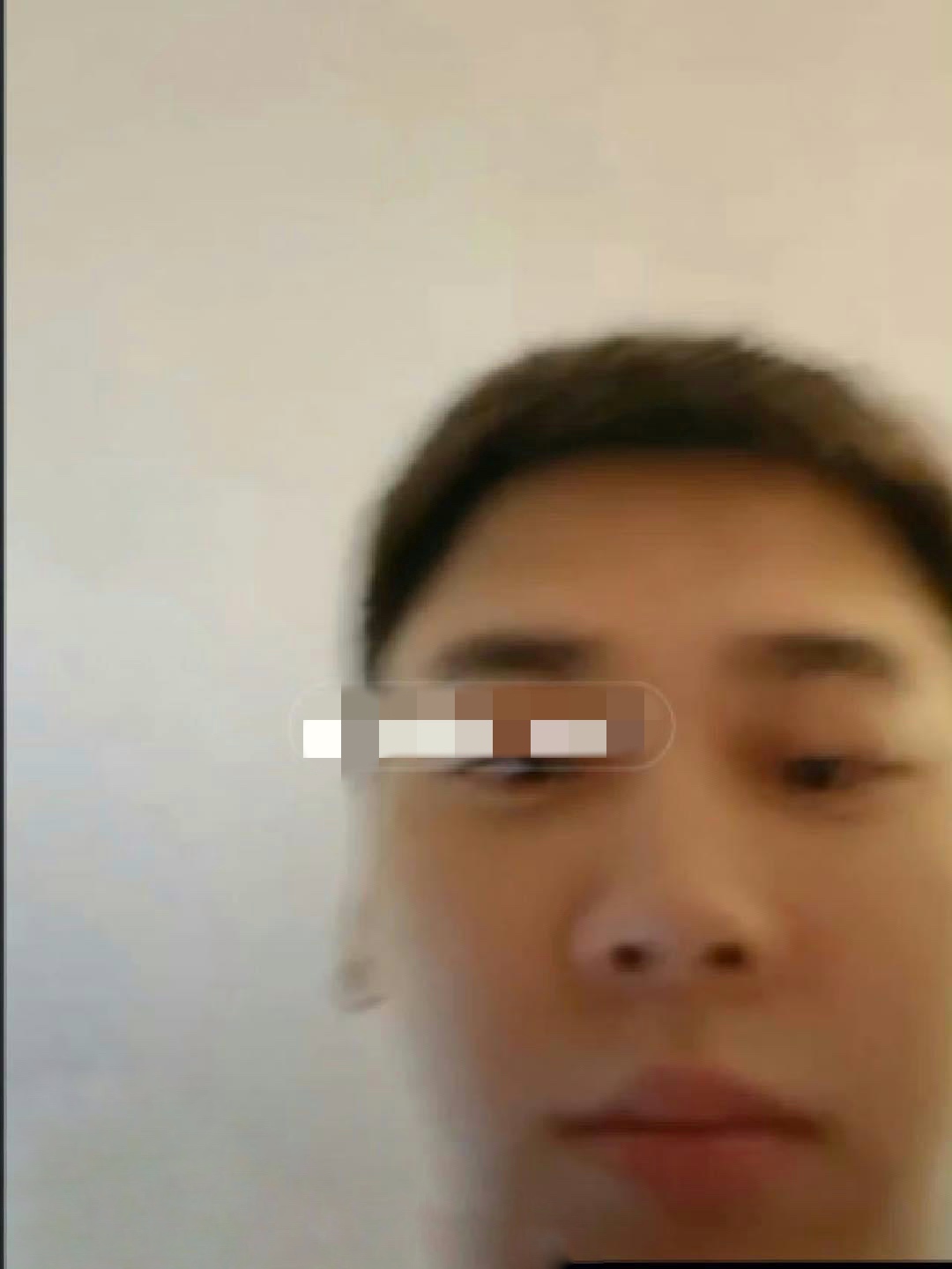 Lý Dịch Phong tái xuất hậu phong sát, vừa livestream đã bị sập chỉ sau vài phút? - Ảnh 1.