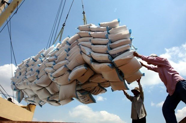 Vượt Trung Quốc, một quốc gia Đông Nam Á trở thành nước nhập khẩu gạo lớn nhất thế giới, là khách ruột số 1 của Việt Nam giúp thu về hơn 1 tỷ USD - Ảnh 1.