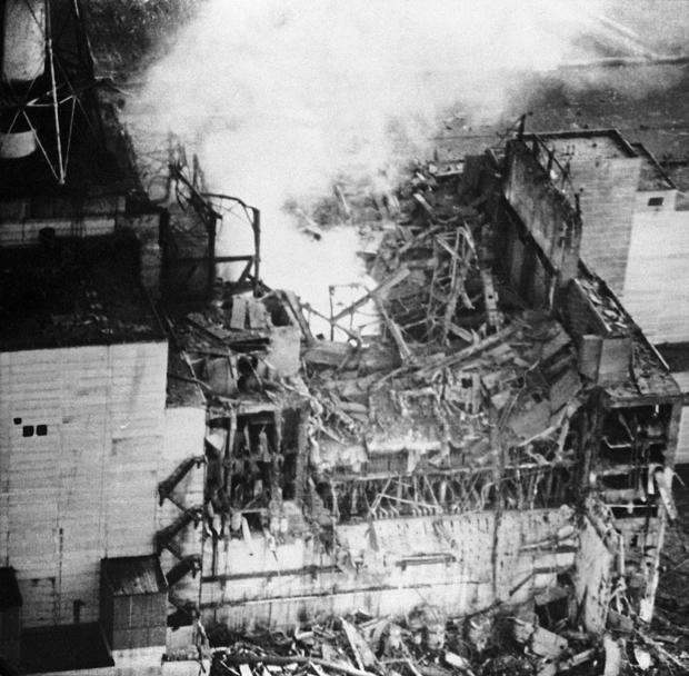 Loạt ảnh hiếm về cấm địa phóng xạ Chernobyl: Sau 37 năm vẫn ám ảnh nhân loại, hậu quả vẫn chưa thể phục hồi - Ảnh 2.