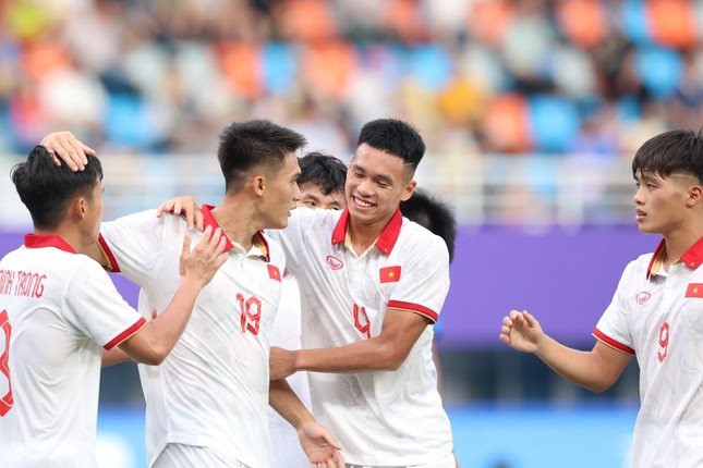 Truyền thông Trung Quốc tâng bốc U23 Việt Nam sau chiến thắng 4-2 trước U23 Mông Cổ - Ảnh 1.