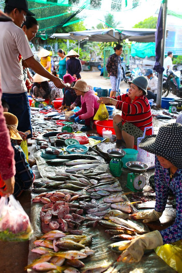 Căn nhà có kiến trúc đặc biệt của đại gia Đức An xây tặng vợ Phan Như Thảo - Ảnh 14.