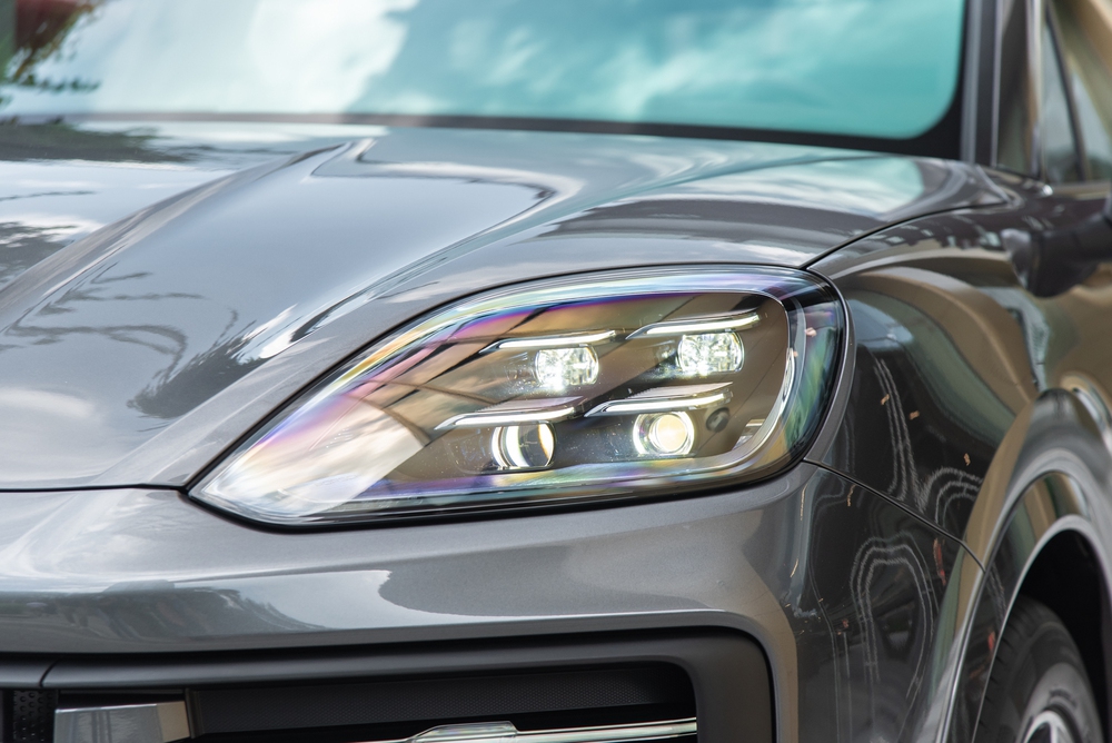Chi tiết Porsche Cayenne 2024 tại Việt Nam: Giá từ 5,56 tỷ, khoang lái 3 màn hình, mạnh hơn, đèn đắt tiền thành tiêu chuẩn - Ảnh 12.