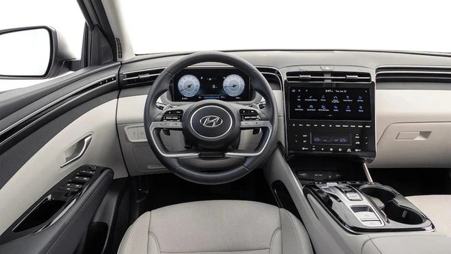 Hyundai Tucson 2024 lộ diện nhiều điểm mới, dự kiến bán từ giữa năm sau cạnh tranh CX-5 và Sportage - Ảnh 2.