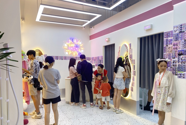 Những lý do sẽ khiến bạn lạc lối ở Lotte Mall Hồ Tây, tổ hợp ăn chơi mới toanh hot nhất Hà Nội hiện tại - Ảnh 9.