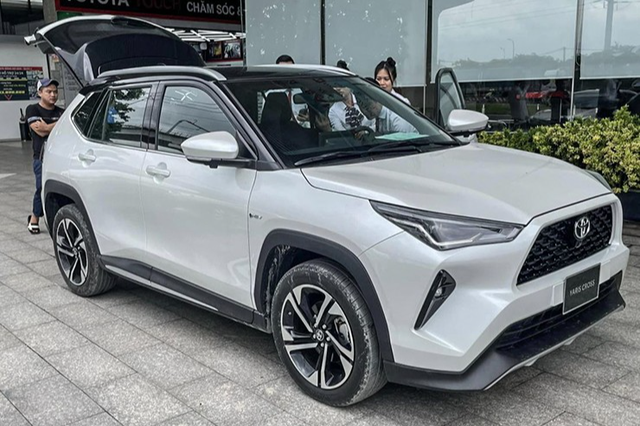 Nghiên cứu này chỉ ra Toyota là ‘vua thương hiệu’ ô tô ở Việt Nam, VinFast xếp sau BMW, Mercedes-Benz - Ảnh 1.