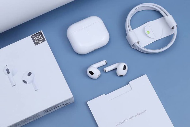 Nóng hổi tin mới đến từ Trung Quốc về iPhone 15 và những cặp tai nghe AirPods hắc ám! - Ảnh 4.