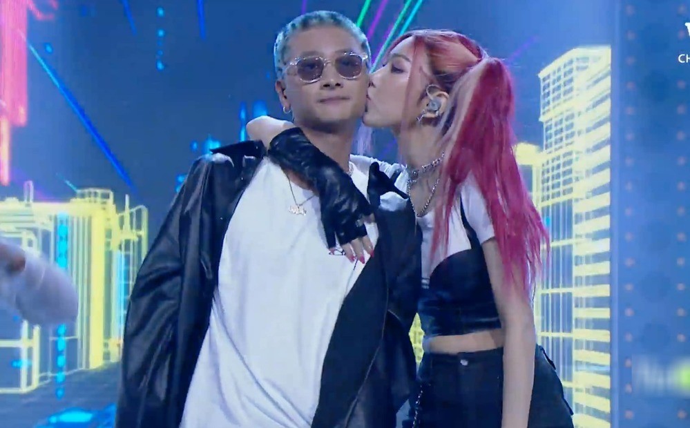Cuộc tình giữa ca sĩ Min và rapper Hải Phòng bị chỉ trích ích kỷ đội lốt lụy tình - Ảnh 1.