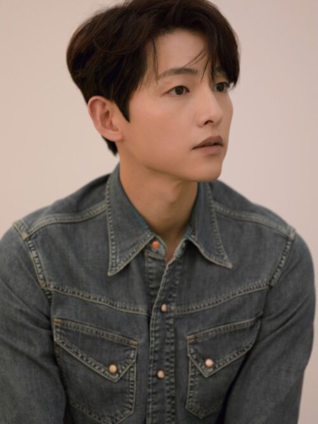  Song Joong Ki khoe video quý tử, lần đầu lên tiếng về phát ngôn “thất nghiệp sau khi kết hôn” - Ảnh 1.