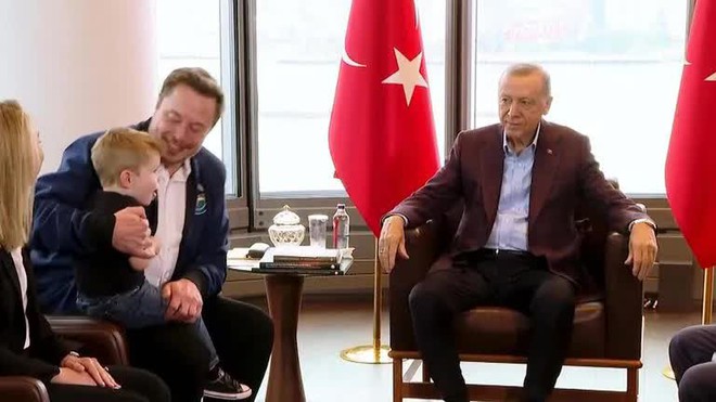 Tổng thống Erdogan gặp Elon Musk, trao cho Starlink cơ hội hấp dẫn không thể từ chối - Ảnh 2.