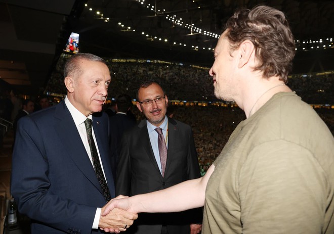 Tổng thống Erdogan gặp Elon Musk, trao cho Starlink cơ hội hấp dẫn không thể từ chối - Ảnh 1.