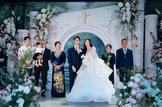 Nhìn cư xử của em trai Đình Trọng đoán ngay được mối quan hệ của Trang Heo với gia đình chồng sau cưới - Ảnh 3.
