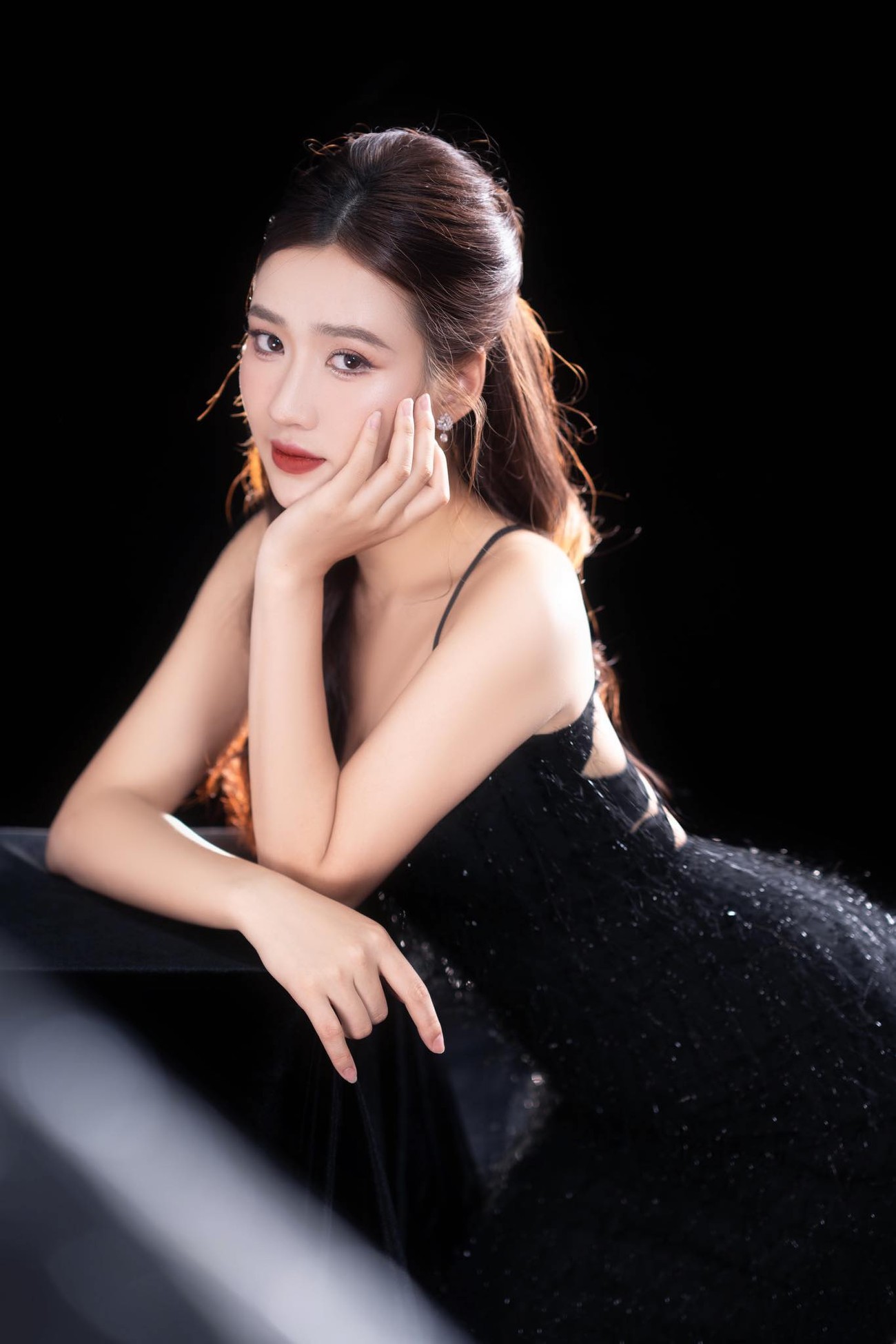 Đằng sau những cái tát của Nhung tiểu tam Làng trong phố - Ảnh 7.