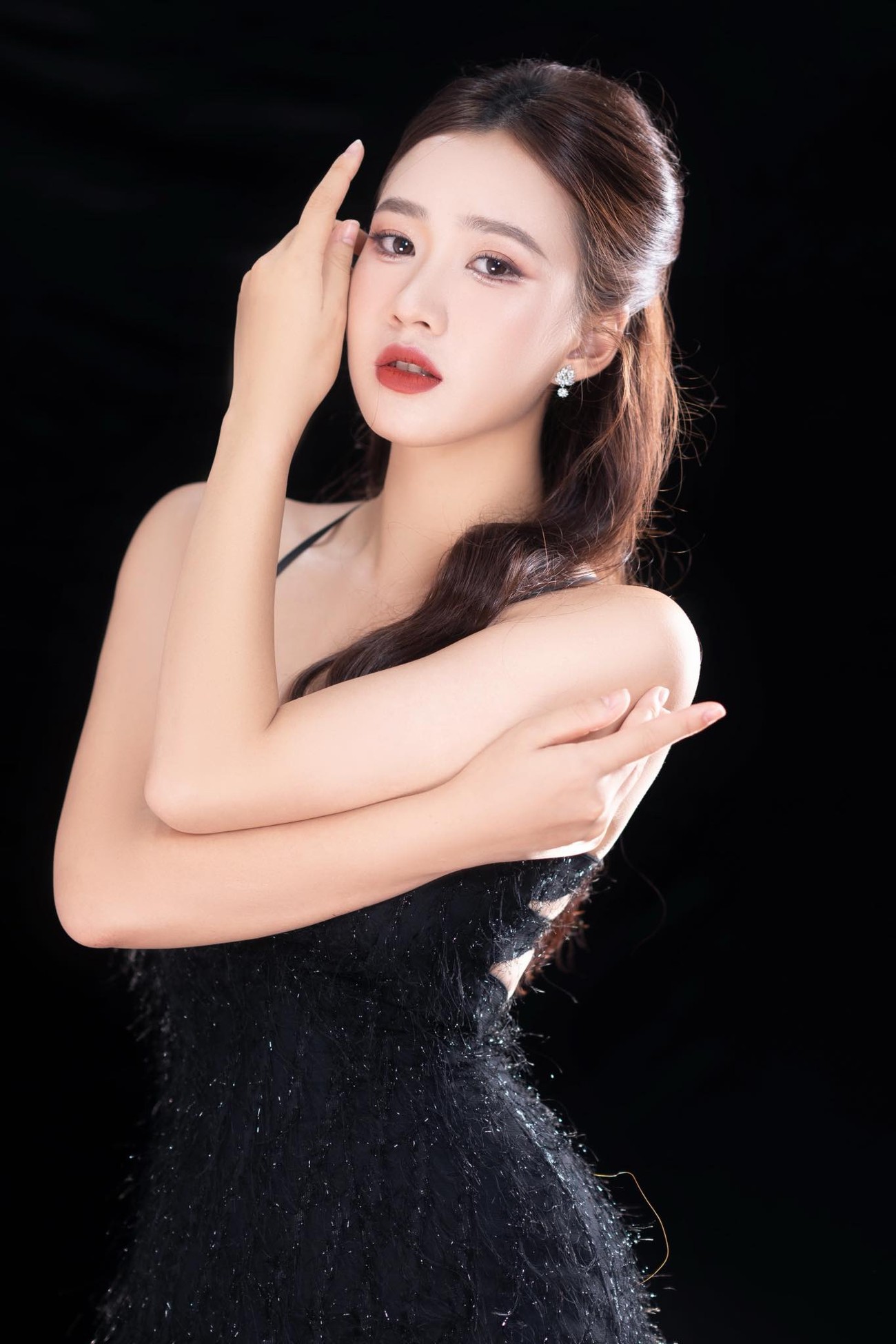 Đằng sau những cái tát của Nhung tiểu tam Làng trong phố - Ảnh 6.