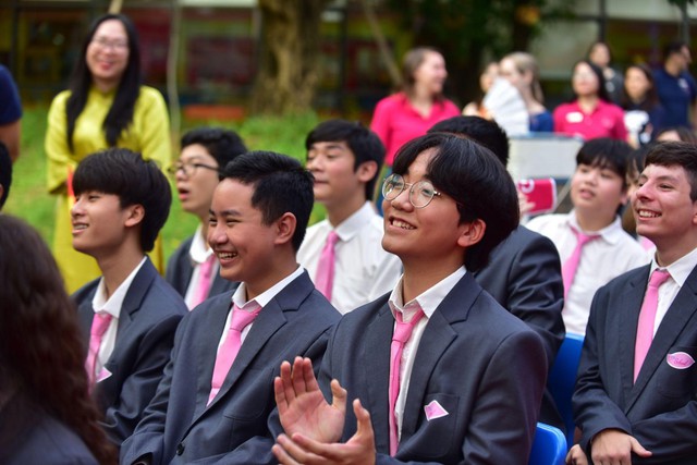 “Going Beyond - Không ngừng vươn xa” và Lễ khai giảng hạnh phúc, ấm áp tại TH School - Ảnh 3.