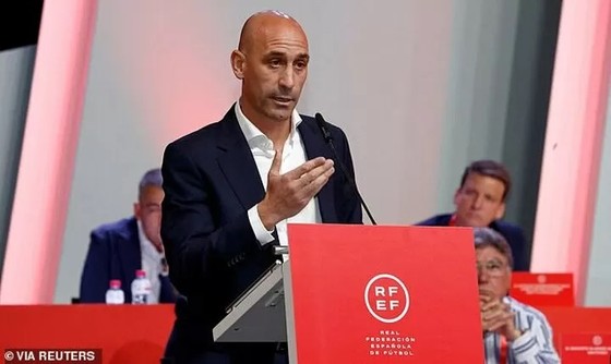 LĐBĐ Tây Ban Nha xin lỗi vì thiệt hại to lớn do Luis Rubiales gây ra - Ảnh 1.