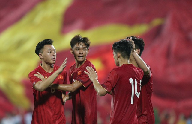 “U23 Việt Nam cần tận dụng cơ hội tốt hơn để khiến các đối thủ phải sợ hãi!” - Ảnh 1.