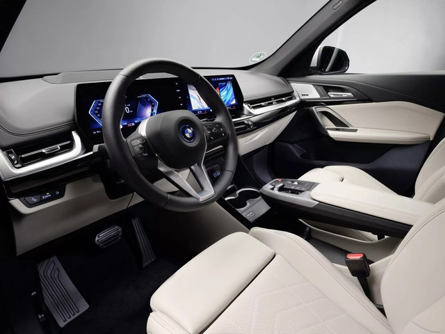 BMW iX1 thêm bản giá rẻ quy đổi hơn 1,2 tỷ đồng: Mạnh hơn 200 mã lực, chạy 475km/sạc, sáng cửa về Việt Nam - Ảnh 5.