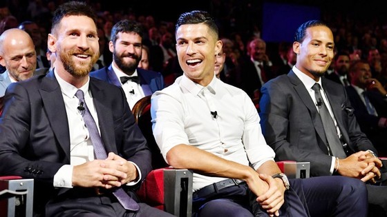 Ronaldo không còn “kình địch” Messi - Ảnh 1.