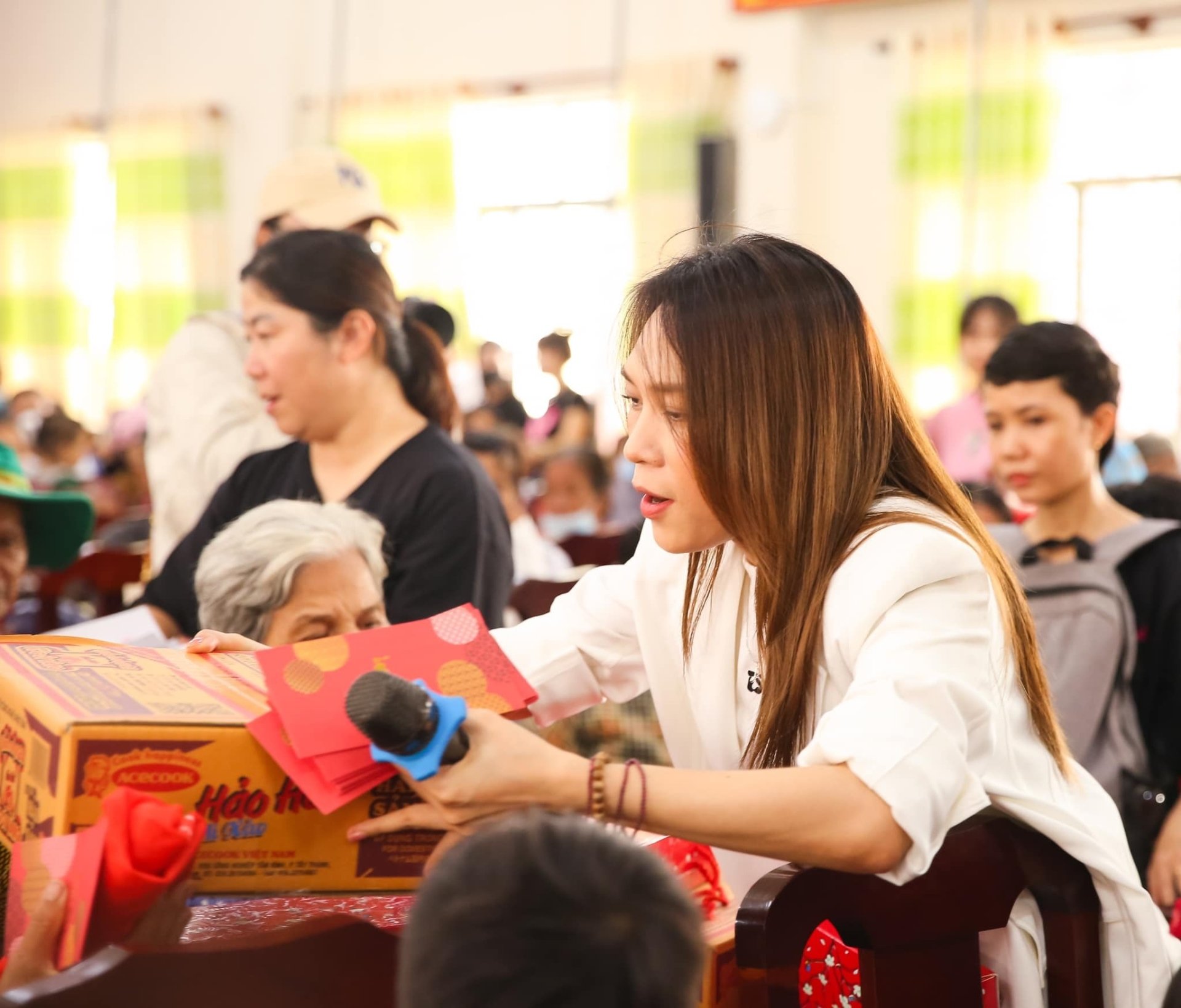 Sao Việt 8/9: Cháu gái Vũ Linh ẩn ý về số phận, Hiền Thục nói về đám cưới - Ảnh 4.