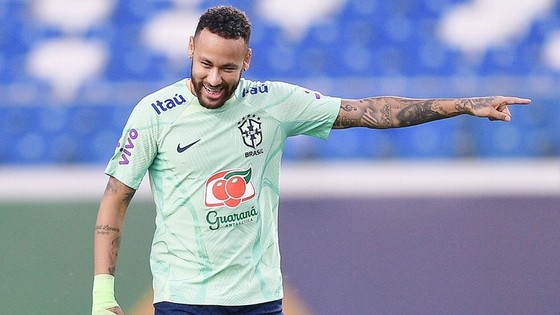 Neymar cam kết với tuyển Brazil, nhưng chưa thể thi đấu trong tháng này - Ảnh 1.
