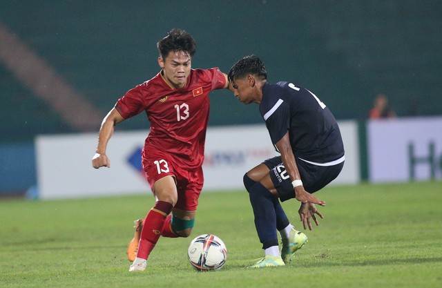 Đội hình U23 Việt Nam vs U23 Yemen: HLV Troussier tăng cường chất thép cho U23 Việt Nam? - Ảnh 1. Đội hình U23 Việt Nam vs U23 Yemen: HLV Troussier tăng cường chất thép cho U23 Việt Nam? - Ảnh 1.