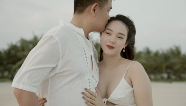 Minh Hằng hiếm hoi khoe cận quý tử đầu lòng, vẫn giữ 1 nguyên tắc quen thuộc - Ảnh 3. Minh Hằng hiếm hoi khoe cận quý tử đầu lòng, vẫn giữ 1 nguyên tắc quen thuộc - Ảnh 3.