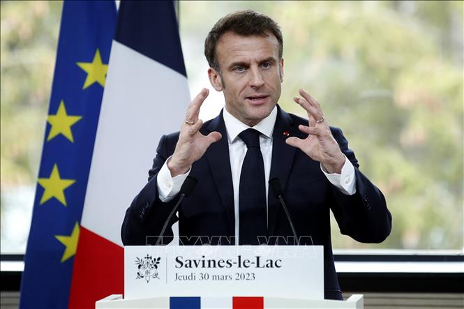 Tổng thống Pháp: Năm 2024 sẽ là năm 'của những lựa chọn quyết định'- Ảnh 1.