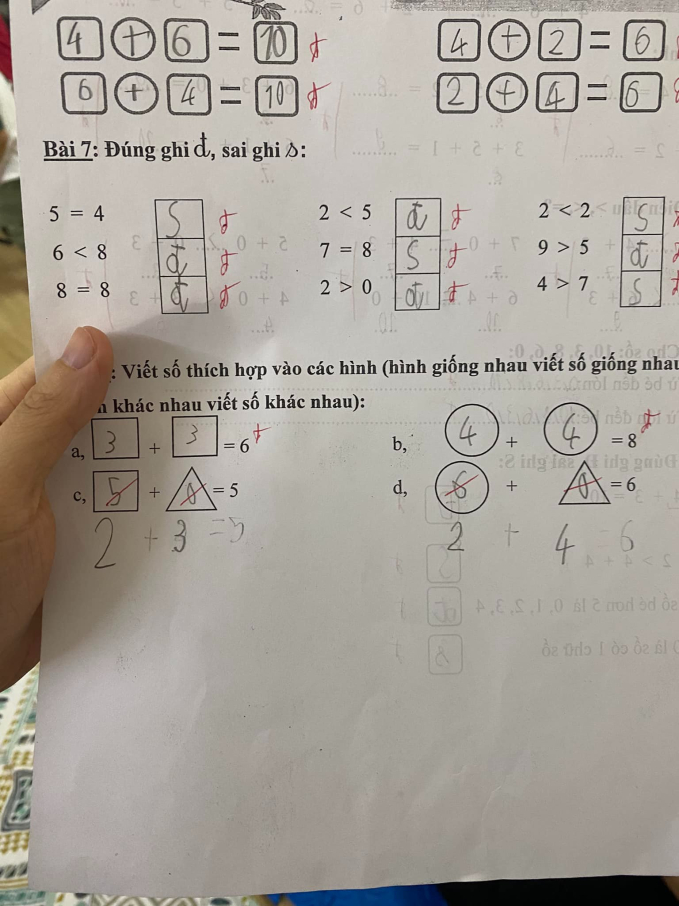 Bài Toán 6 + 0 = 6 bị cô giáo chấm sai, bà mẹ Hà Nội đăng đàn xin tư vấn: Câu trả lời sau đó khiến chị bất ngờ- Ảnh 1.
