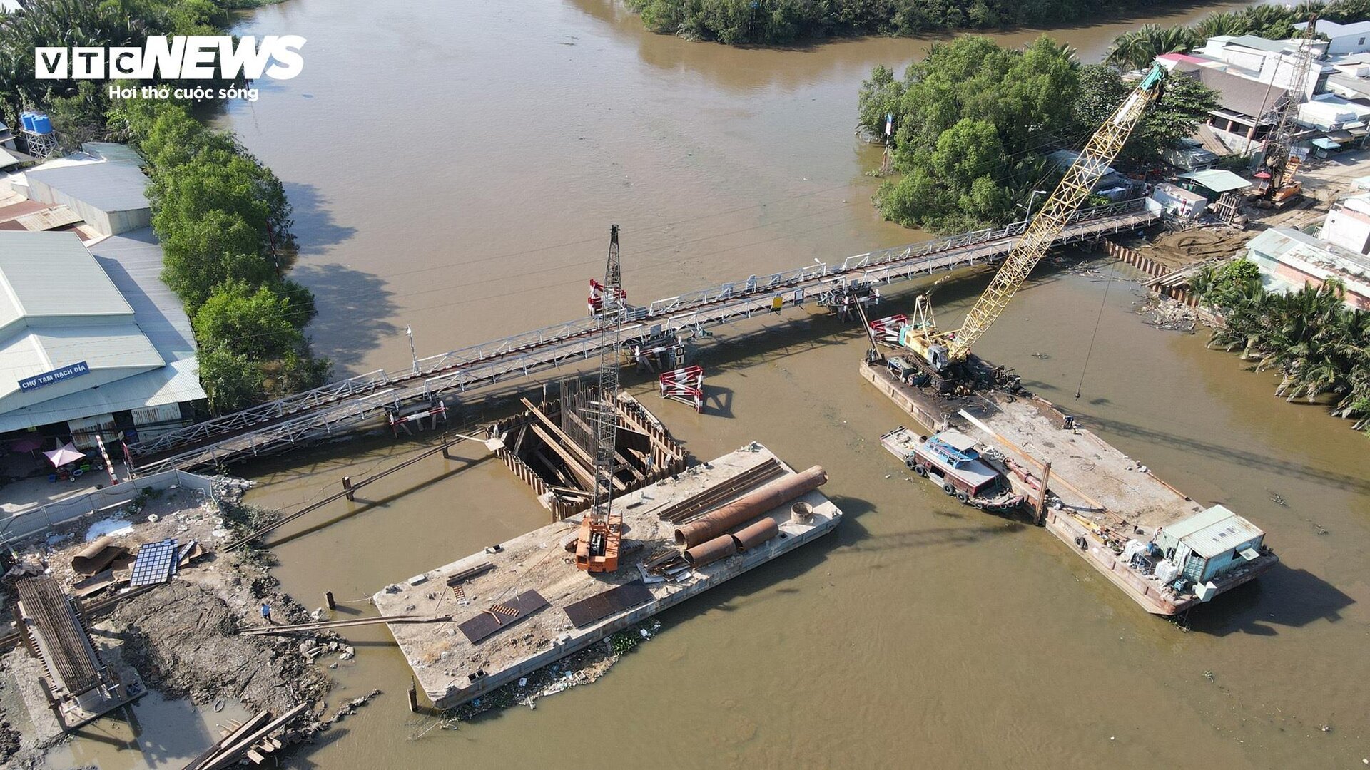 TP.HCM: Tăng tốc xây dựng cầu hơn 500 tỷ đồng nối quận 7 và huyện Nhà Bè- Ảnh 2.