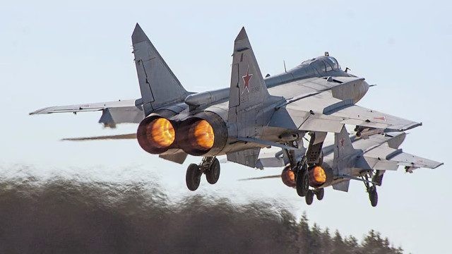 Su-35S và MiG-31BM 'không thể nhìn thấy' mục tiêu nếu thiếu A-50 AWACS- Ảnh 1.