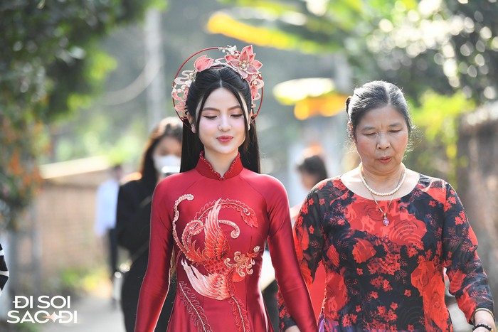 Cô dâu Chu Thanh Huyền xinh đẹp đằm thắm xuất hiện trước giờ ăn hỏi với Quang Hải- Ảnh 6. Cô dâu Chu Thanh Huyền xinh đẹp đằm thắm xuất hiện trước giờ ăn hỏi với Quang Hải- Ảnh 6.