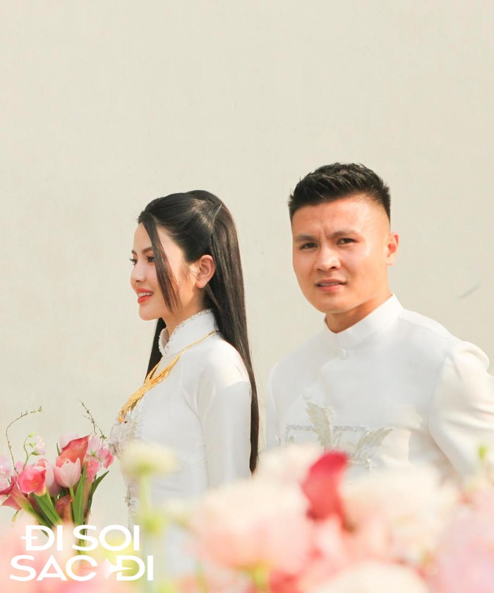 Khoảnh khắc đầu tiên Quang Hải đưa Chu Thanh Huyền về dinh, chăm sóc nàng từng chút dịu dàng- Ảnh 8. Khoảnh khắc đầu tiên Quang Hải đưa Chu Thanh Huyền về dinh, chăm sóc nàng từng chút dịu dàng- Ảnh 8.