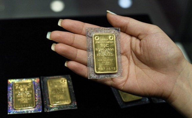 Giá vàng sẽ phá vỡ kỷ lục mới trong năm 2024?- Ảnh 1.