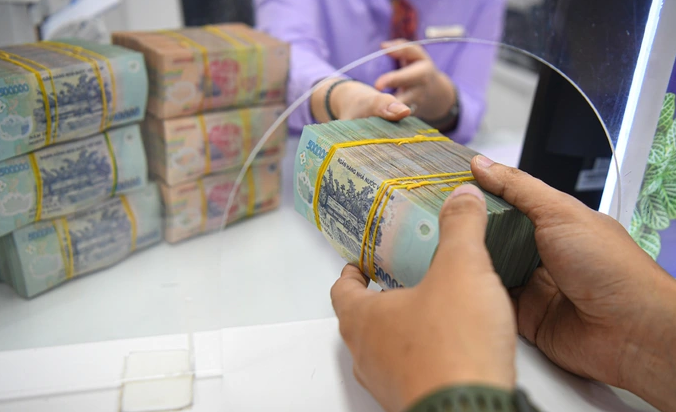 Tiền gửi tiết kiệm cao nhất lịch sử- Ảnh 1.