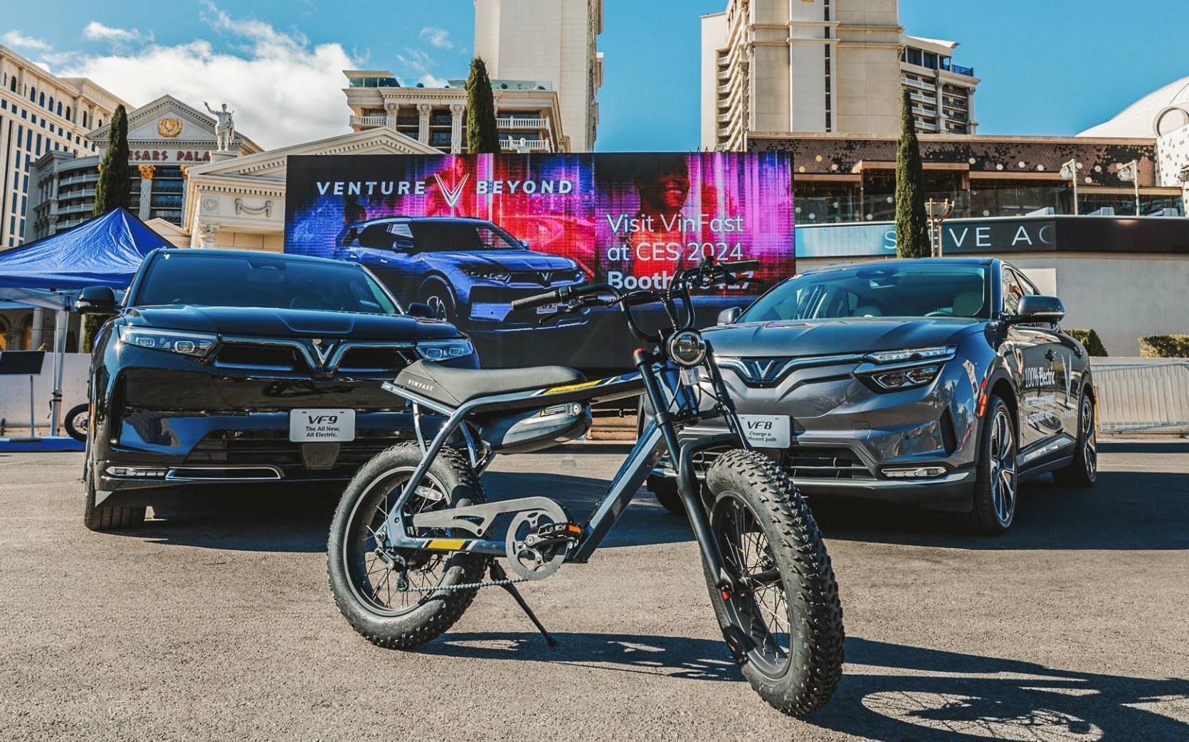 Xe đạp điện VinFast chính thức ra mắt: Một lần sạc đi hơn 100km nhưng không dành cho số đông