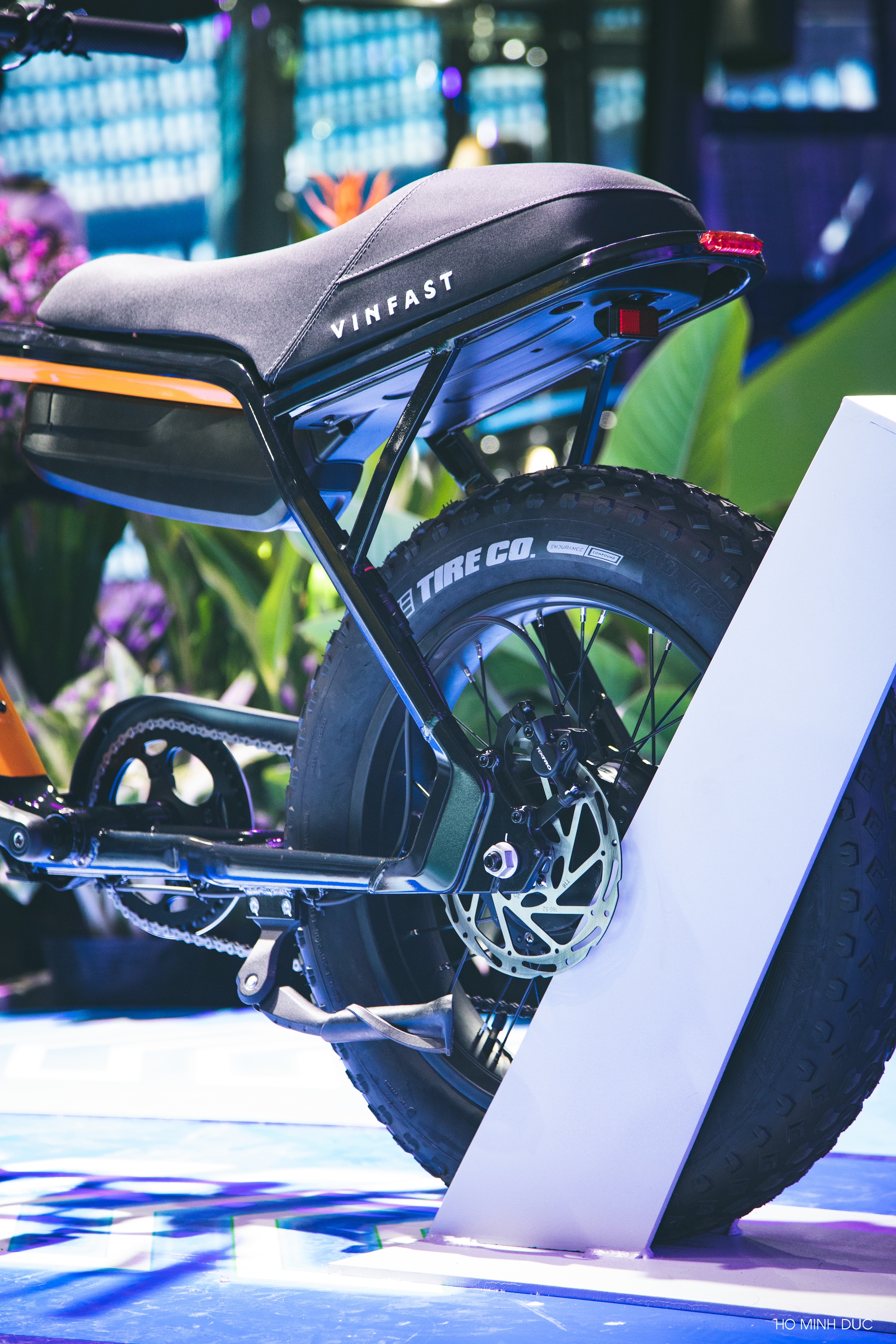 Xe đạp điện VinFast chính thức ra mắt: Một lần sạc đi hơn 100km nhưng không dành cho số đông- Ảnh 7.