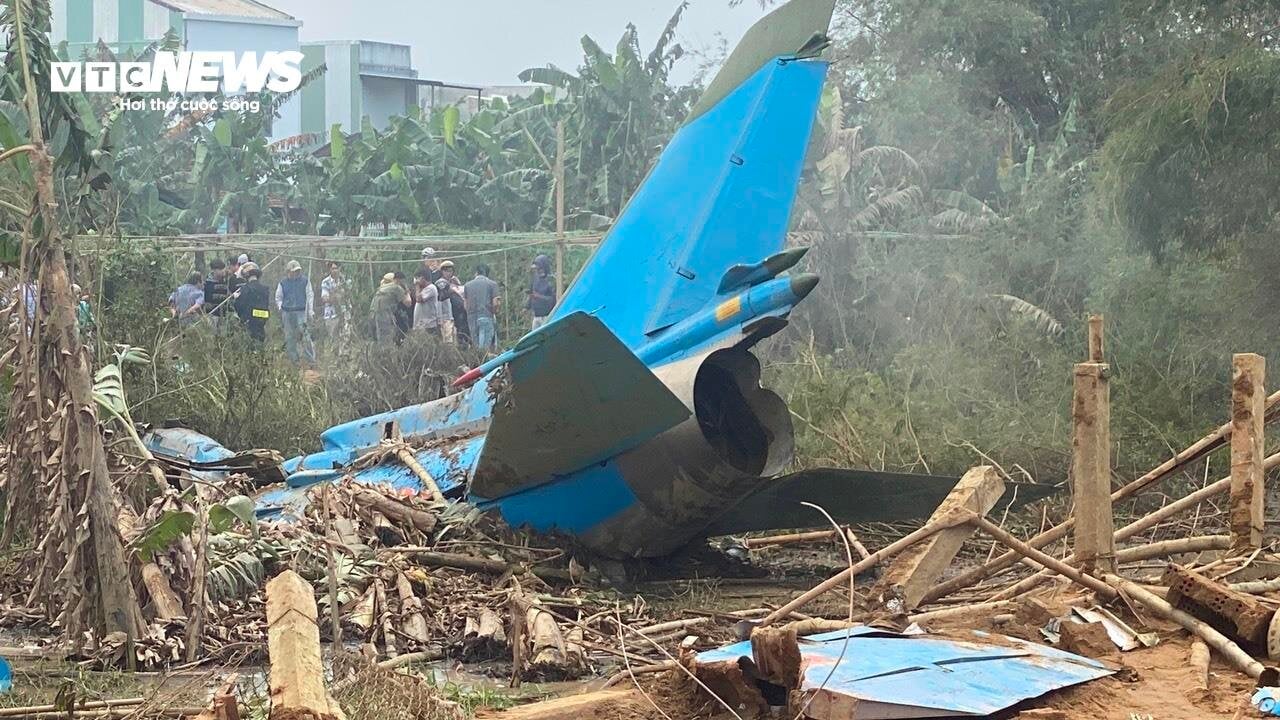 Hiện trường sau một ngày máy bay rơi ở Quảng Nam- Ảnh 12.