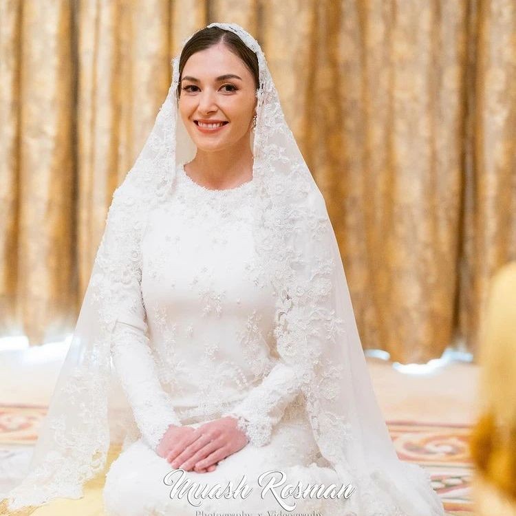 Sắc vóc và gia thế cô gái cưới Hoàng tử Brunei, hôn lễ tổ chức 10 ngày- Ảnh 8.