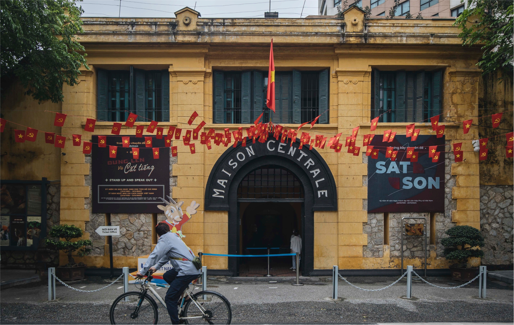 Đội ngũ Truyền thông của Di tích Nhà Tù Hoả Lò: "Lần đầu tiên tới Hỏa Lò, chúng tôi khóc từ đầu đến cuối"- Ảnh 20.