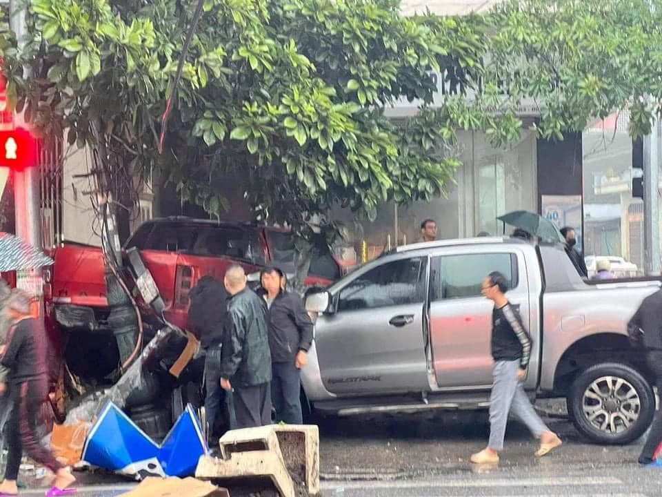 Quảng Ninh: Tai nạn đặc biệt nghiêm trọng khiến 3 người tử vong tại chỗ- Ảnh 1.