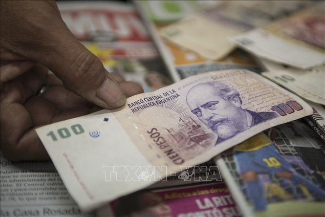 Siêu lạm phát, Argentina sẽ phát hành tờ tiền mệnh giá lớn- Ảnh 1.